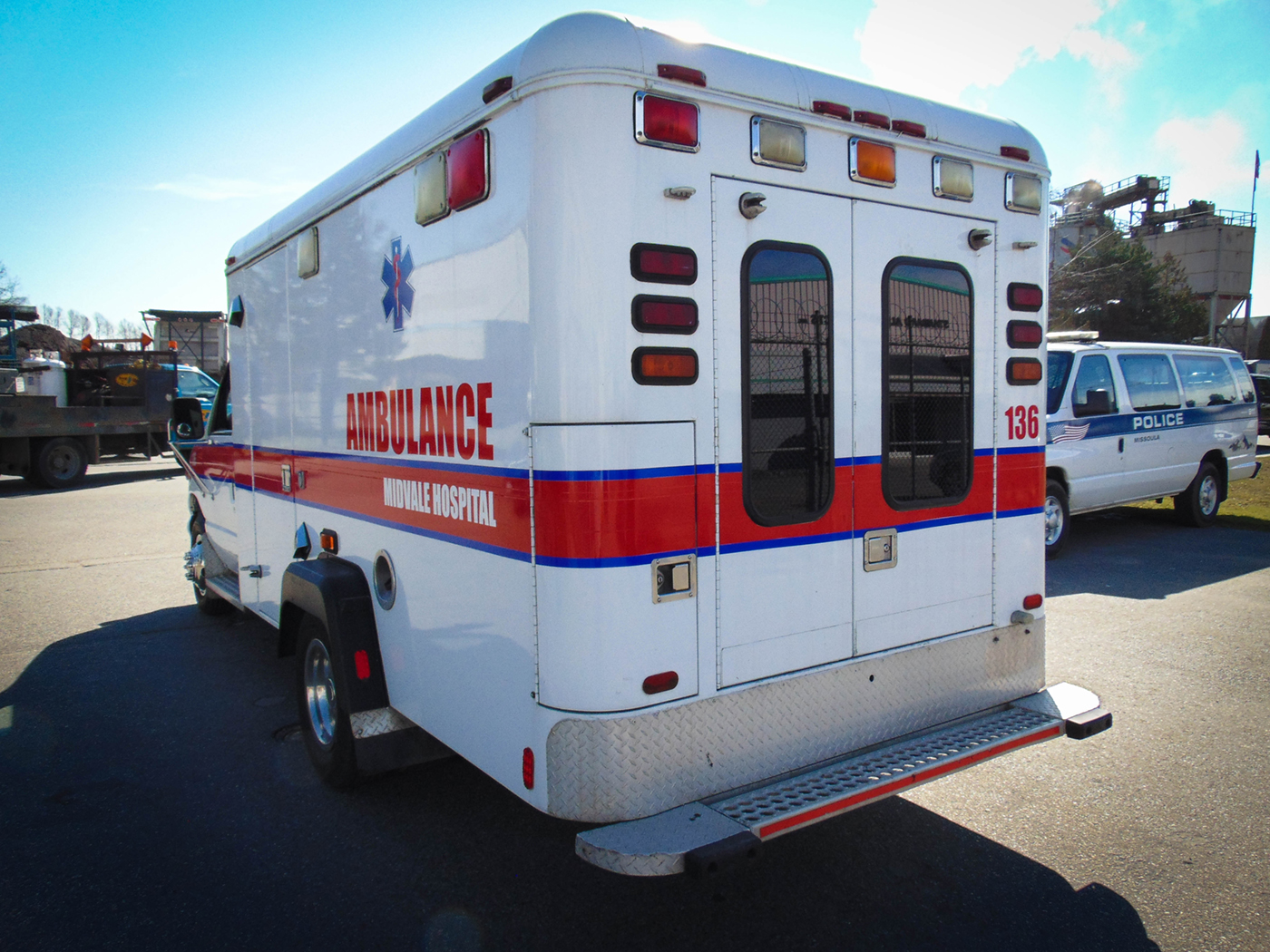 2001 Ford Ambulance For Rent